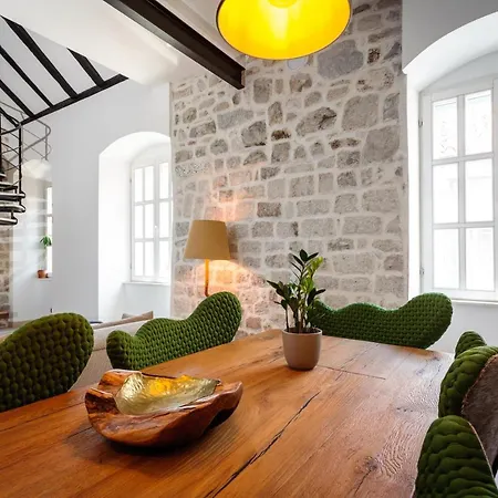 Old Town Luxury House Apartment Split