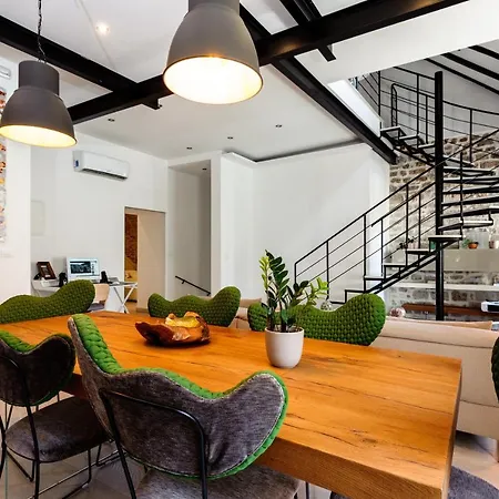 Old Town Luxury House Апартаменты